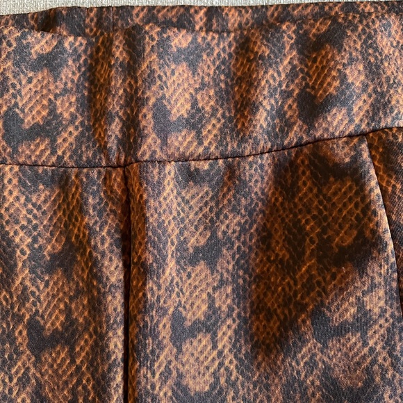 In tempo Plus Size Slip on Pants - Picture 5 of 5